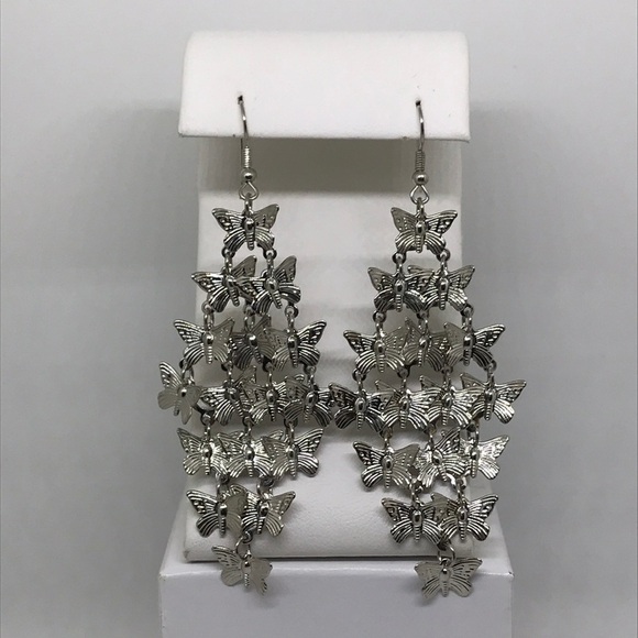 Jewelry - BUTTERFLY EARRINGS ✨✨✨